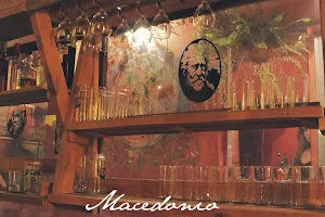 Macedonio Bar image