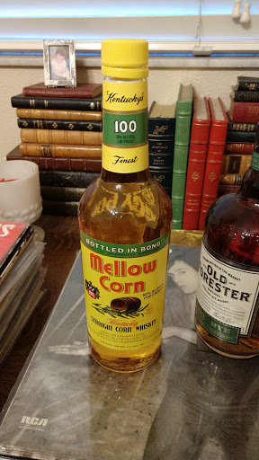 Liquor Store «Liquor & Cigars», reviews and photos, 10449 Gibsonton Dr, Riverview, FL 33578, USA