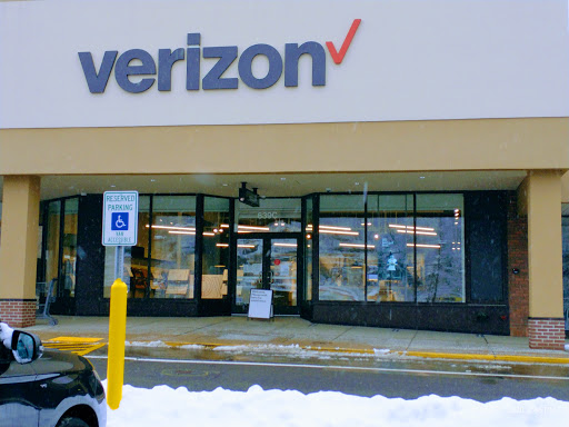Cell Phone Store «Verizon», reviews and photos, 3075 Clairton Rd, West Mifflin, PA 15123, USA