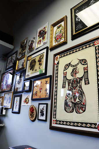 Tattoo Shop «Black Rose Tattoo Shop», reviews and photos, 3300 W Hillsboro Blvd, Deerfield Beach, FL 33442, USA