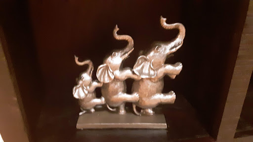 Furniture Store «HOM Furniture», reviews and photos, 415 4th St, Sioux City, IA 51101, USA