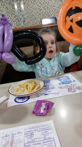 Restaurant «Leos Coney Island Davison», reviews and photos, 625 N State Rd, Davison, MI 48423, USA