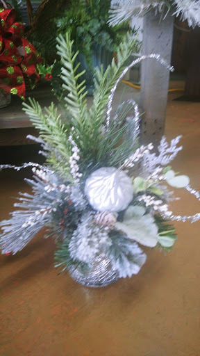 Florist «Evans Florist», reviews and photos, 410 1st Ave E, Oneonta, AL 35121, USA