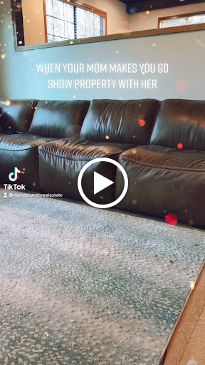 Rachael Smith COMPASS - Real Estate Agent- Big Bear Lake, CA image