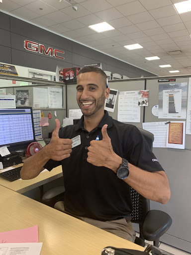 Used Car Dealer «Rogers Auto Group Chicago», reviews and photos, 2720 S Michigan Ave, Chicago, IL 60616, USA