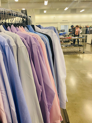 Department Store «Nordstrom Rack Lake Brandon Plaza», reviews and photos, 11201 Causeway Blvd, Brandon, FL 33511, USA