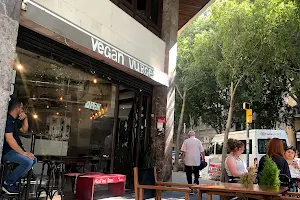 Hamburgueseria vegana La Golosa Vegan Vurger - Sant Antoni image