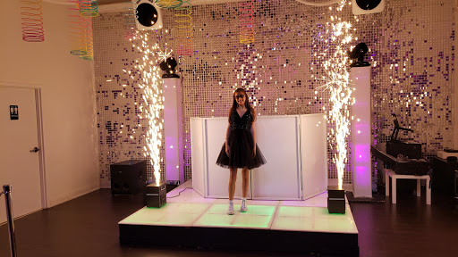 Florist «84 West Studios & Party Time DJs», reviews and photos, 11850 FL-84 # A10, Davie, FL 33325, USA