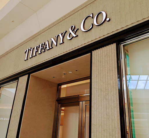 Jewelry Store «Tiffany & Co.», reviews and photos, 2223 N Westshore Blvd, Tampa, FL 33607, USA