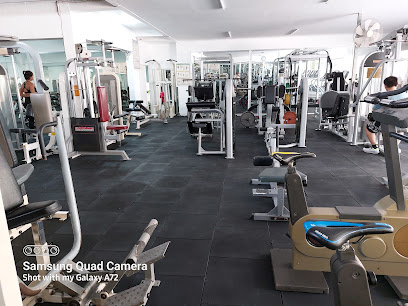 Muscle Fitness Gym ក្លឹបហាត់ប� - រាជធានី, 06 St 330, Phnom Penh 12405, Cambodia