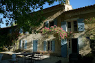 Montjoia Provence locations gîtes et chambres d’hôtes Le Thor