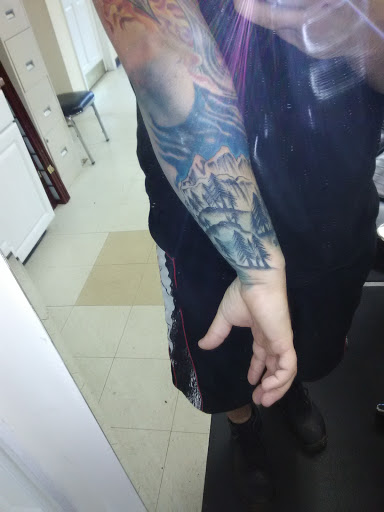 Tattoo Shop «Ink Wizard Tattoo Inc», reviews and photos, 23264 Three Notch Rd, California, MD 20619, USA