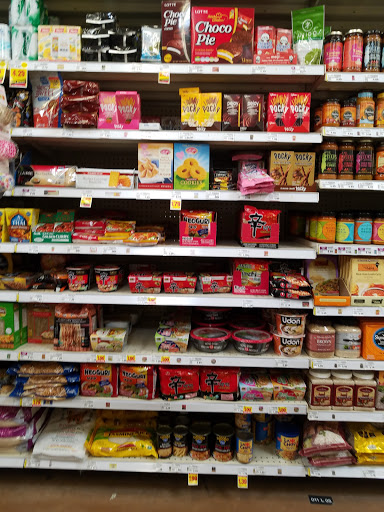 Grocery Store «Kroger», reviews and photos, 5810 E 71st St, Indianapolis, IN 46220, USA