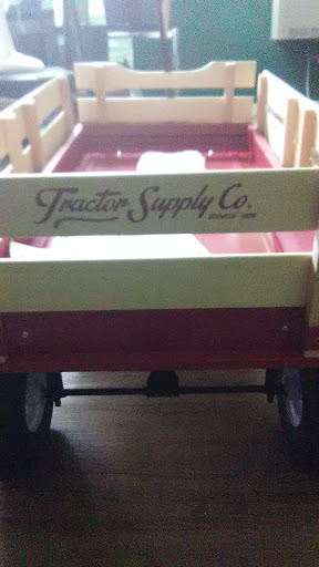 Home Improvement Store «Tractor Supply Co.», reviews and photos, 1161 Broadway, Bangor, ME 04401, USA