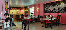 Atmosphère du Restaurant Nhu Y à Bagnères-de-Bigorre - n°6