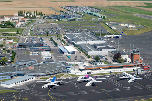 Aéroport Paris Beauvais à Tillé