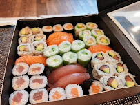 Plats et boissons du Restaurant de sushis Sushi Shop à Issy-les-Moulineaux - n°2