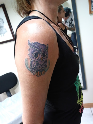 Tattoo Removal Service «Local Tattoo and Laser Company», reviews and photos, 2020 E Michigan Ave, Lansing, MI 48912, USA