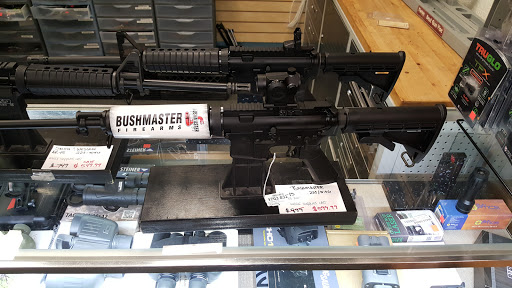 Gun Shop «Miller Guns and Ammo», reviews and photos, 518 N Telshor Blvd c, Las Cruces, NM 88011, USA