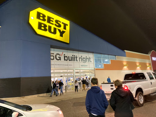 Electronics Store «Best Buy», reviews and photos, 2111 N Rock Rd #121, Wichita, KS 67206, USA