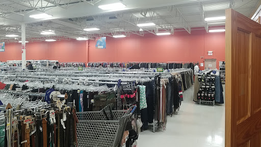 Thrift Store «Goodwill - Hudson», reviews and photos