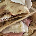 Photo n°2 de l'avis de Mexuss. fait le 22/11/2023 à 17:57 sur le  LA CRESCIA DEL TONDO PIADINERIA MARCHIGIANA Wine - BAR à Verona