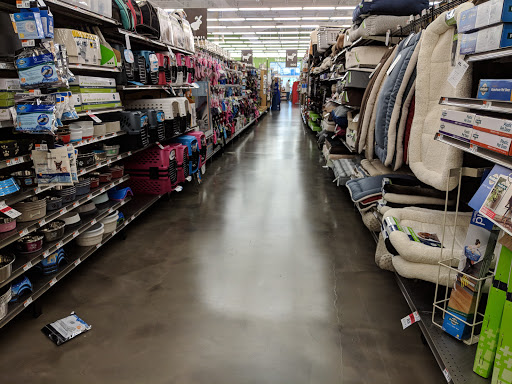 Pet Supply Store «Pet Supplies Plus», reviews and photos, 20020 Ashbrook Commons Plaza #150, Ashburn, VA 20147, USA