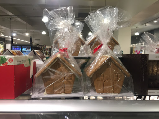 Grocery Store «Whole Foods Market», reviews and photos, Whole Foods Market, 110 Bloomingdale Rd, White Plains, NY 10605, USA