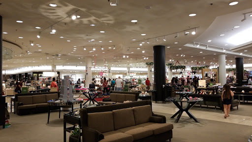 Department Store «Nordstrom Dadeland Mall», reviews and photos, 7239 N Kendall Dr, Miami, FL 33156, USA