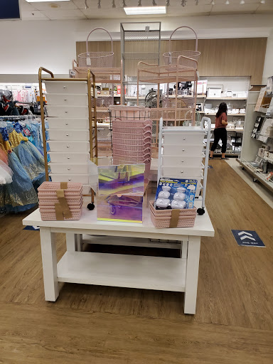 Department Store «Marshalls», reviews and photos, 1040 Grant Rd, Mountain View, CA 94040, USA