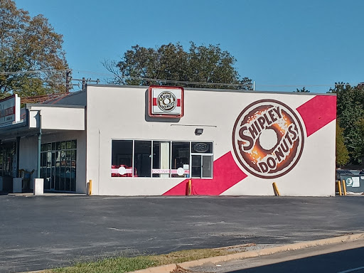 Shipley Do-Nuts, 10332 Ferguson Rd, Dallas, TX 75228, USA, 