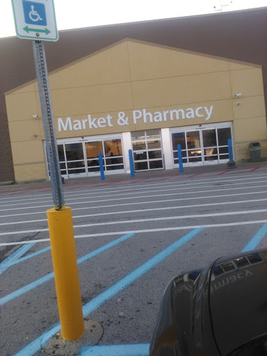 Supermarket «Walmart Supercenter», reviews and photos, 612 E Main St, Hohenwald, TN 38462, USA