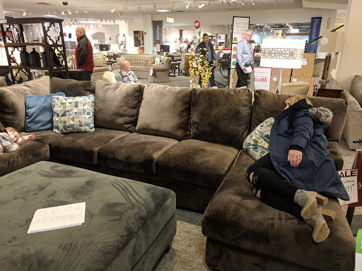 Furniture Store «Levin Furniture», reviews and photos, 124 Levin Way, Monroeville, PA 15146, USA