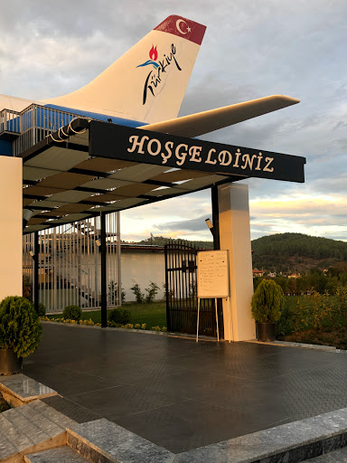 Işıldak Uçak Park