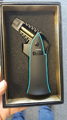 Tobacco Shop «Laguna Smoke Shop», reviews and photos, 24741 Alicia Pkwy e, Laguna Hills, CA 92653, USA