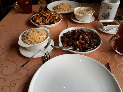 Pearl Garden, 7 Tiamiyu Savage St, Victoria Island, Lagos, Nigeria, Thai Restaurant, state Lagos