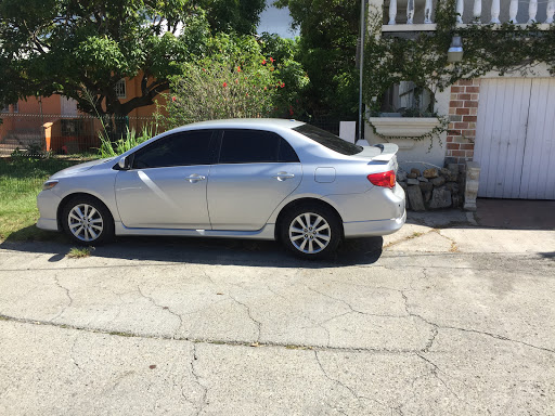 Used Car Dealer «Autoworld of America», reviews and photos, 8800 NW 27th Ave, Miami, FL 33147, USA