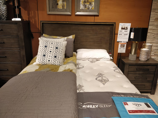 Furniture Store «Ashley HomeStore», reviews and photos, 3775 N Federal Hwy, Oakland Park, FL 33308, USA