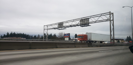 Tire Shop «Discount Tire Store - Lakewood, WA», reviews and photos, 2214 84th St S, Lakewood, WA 98499, USA