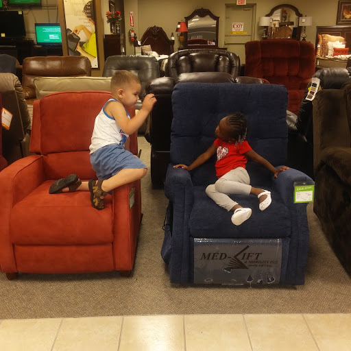 Furniture Store «Badcock Home Furniture &more», reviews and photos, 4370 Atlanta Hwy, Bogart, GA 30622, USA