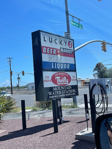 Grocery Store «Lucky J Market», reviews and photos, 1285 E Prince Rd, Tucson, AZ 85719, USA