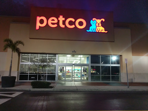 Pet Supply Store «Petco Animal Supplies», reviews and photos, 3246 N John Young Pkwy, Kissimmee, FL 34741, USA