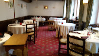 Atmosphère du Restaurant logis Hotel Chez Jeannette à Fixin - n°4