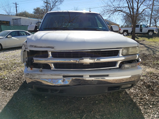 Auto Body Shop «David Collision Repair Inc.», reviews and photos, 900 West St, Georgetown, TX 78626, USA