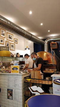 Atmosphère du Restaurant italien Magnà Street Food à Paris - n°18