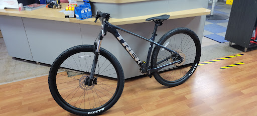 Bicycle Store «Pelham Bicycle Center», reviews and photos, 109 Wolfs Ln, Pelham, NY 10803, USA