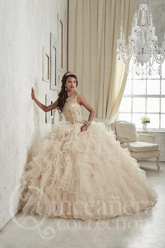 Bridal Shop «The Cinderella Shoppe Bridal and Prom», reviews and photos, 768 W Lumsden Rd, Brandon, FL 33511, USA