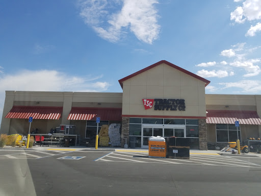 Home Improvement Store «Tractor Supply Co.», reviews and photos, 1303 North Exchange Dr, Saratoga Springs, UT 84045, USA