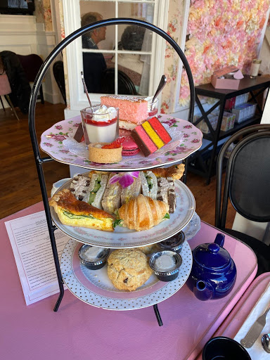 Shopping Mall «Stony Brook Village Center», reviews and photos, 111 Main St, Stony Brook, NY 11790, USA