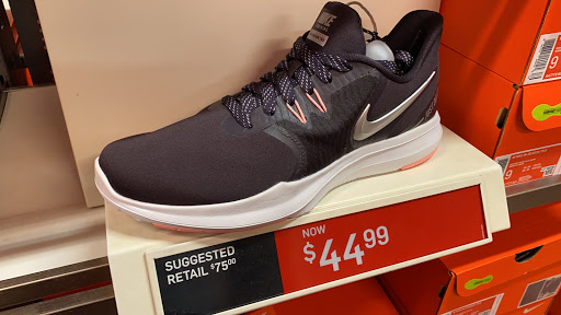 Sporting Goods Store «Nike Factory Store», reviews and photos, 18 West Lightcap Rd #901, Pottstown, PA 19464, USA